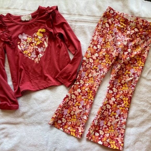 Btween Girls 2 pc set shirt and flare bottom leggings - Picture 1 of 6